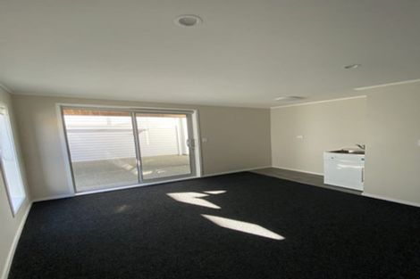 Photo of property in 19 Rue D' Amarres, Gulf Harbour, Whangaparaoa, 0930