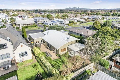 Photo of property in 67 Rototuna Road, Rototuna, Hamilton, 3210