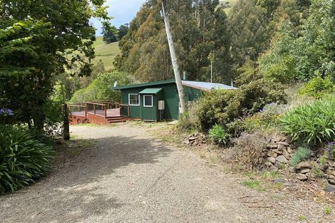 Photo of property in 4987 Christchurch Akaroa Road, Little River, 7591