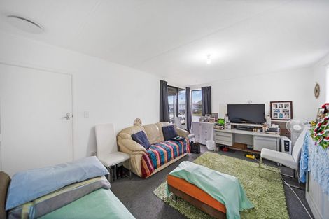 Photo of property in 14 Wakelin Road, Mangere East, Auckland, 2024