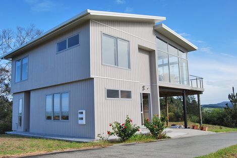 Photo of property in 10 Cornwall Way, Mangawhai Heads, Mangawhai, 0505