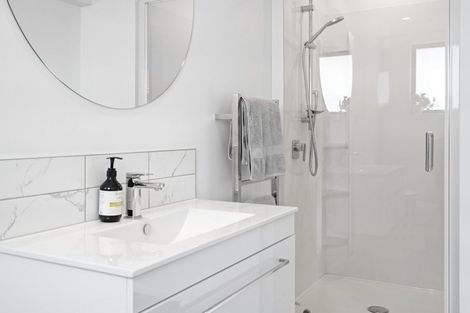 Photo of property in 205 Adler Drive, Ohauiti, Tauranga, 3112