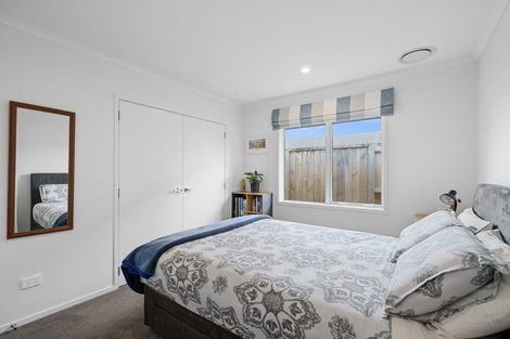 Photo of property in 10 Kaaka Street, Cambridge, 3434