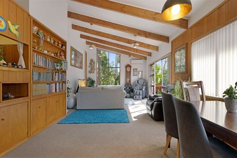 Photo of property in 151 Waimumu Road, Massey, Auckland, 0614