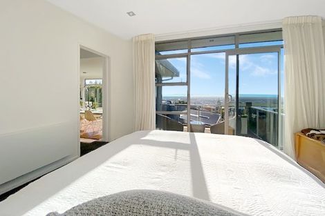 Photo of property in 156 Major Hornbrook Road, Mount Pleasant, Christchurch, 8081