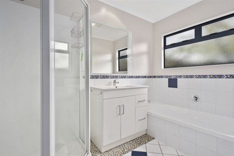 Photo of property in 291 Gravatt Road, Papamoa Beach, Papamoa, 3118