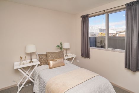 Photo of property in 15b Roberts Road, Hei Hei, Christchurch, 8042