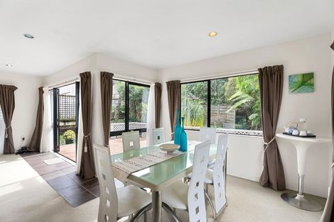 Photo of property in 99a Redoubt Road, Goodwood Heights, Auckland, 2105
