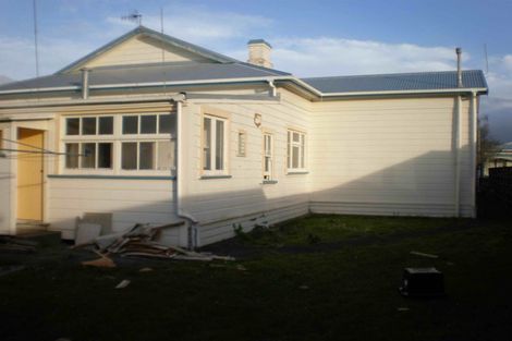 Photo of property in 9-11 Keeling Street, West End, Palmerston North, 4412