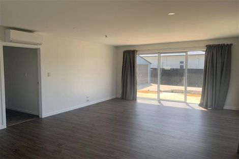 Photo of property in 85 Racecourse Road, Sockburn, Christchurch, 8042