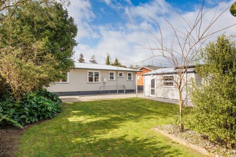 Photo of property in 6 Ruha Street, West End, Palmerston North, 4412