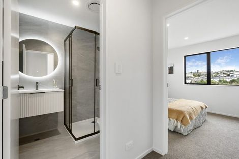 Photo of property in 11/10 Ngaroma House Drive, Hobsonville, Auckland, 0616