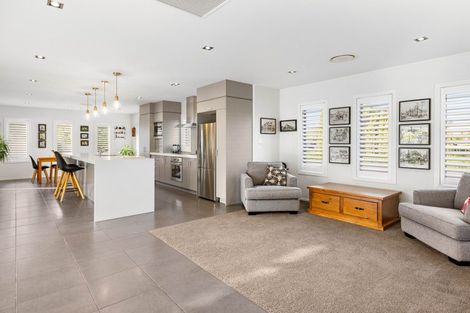 Photo of property in 2 Lamia Grove, Papamoa Beach, Papamoa, 3118