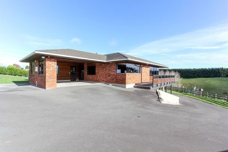 Photo of property in 354 Henwood Road, Hillsborough, New Plymouth, 4372