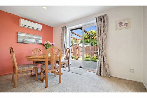 Photo of property in 2/203 Main North Road, Redwood, Christchurch, 8051