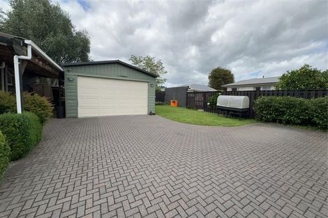 Photo of property in 32 Mcintyre Avenue, Fenton Park, Rotorua, 3010