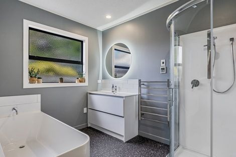 Photo of property in 15 Fairfield Road, Levin, 5510