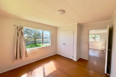 Photo of property in 49 Mckean Avenue, Manurewa, Auckland, 2102