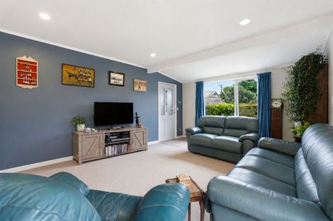 Photo of property in 15a Middleton Road, Paraparaumu Beach, Paraparaumu, 5032