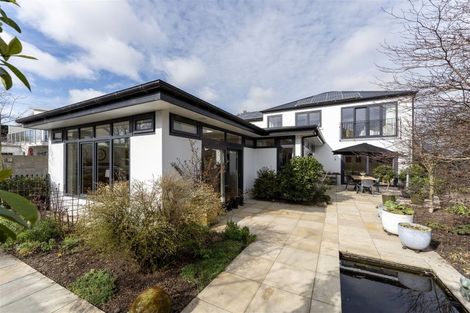 Photo of property in 62a Holly Road, St Albans, Christchurch, 8014