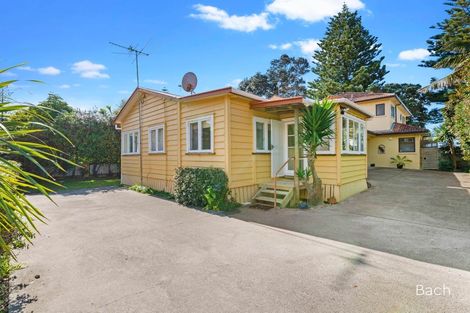 Photo of property in 4a Noel Avenue, Orewa, 0931