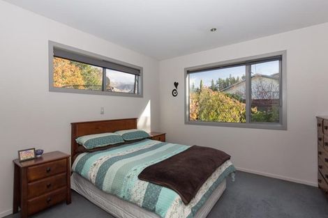 Photo of property in 19 Ragan Lane, Wanaka, 9305