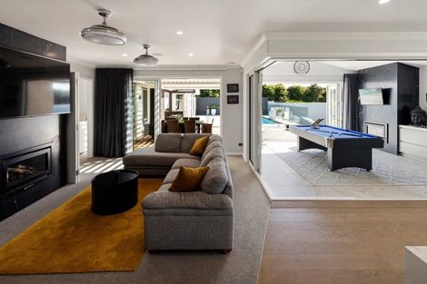 Photo of property in 19 Mike Smith Drive, Cambridge, 3434