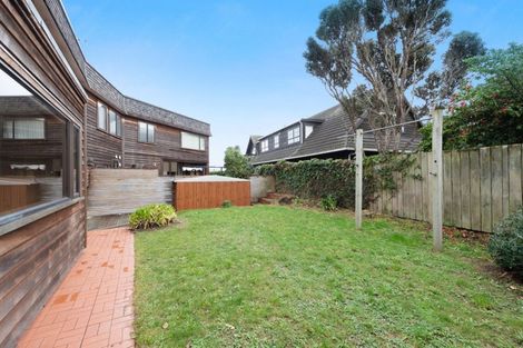 Photo of property in 1a Stormanstown Way, Seatoun, Wellington, 6022