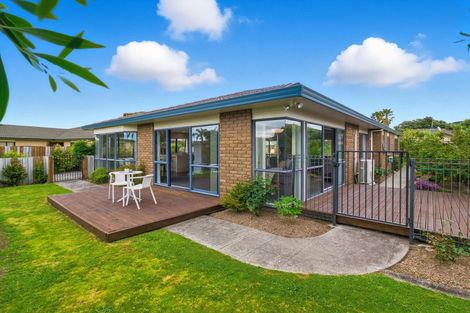 Photo of property in 680 Gloucester Road, Papamoa Beach, Papamoa, 3118