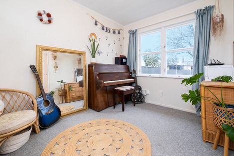 Photo of property in 1 Ripon Place, Tamatea, Napier, 4112