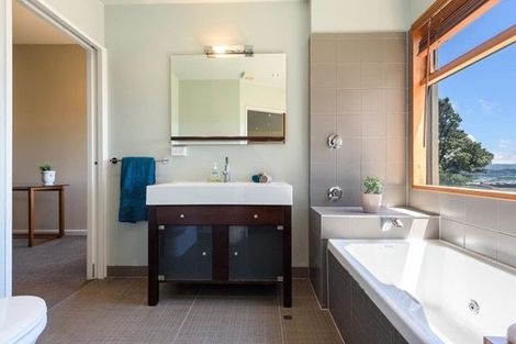 Photo of property in 101 Tannadyce Street, Strathmore Park, Wellington, 6022