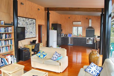 Photo of property in 10 Cornwall Way, Mangawhai Heads, Mangawhai, 0505