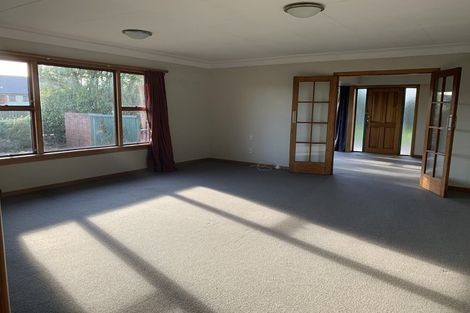 Photo of property in 23 Cruickshank Crescent, Rosedale, Invercargill, 9810