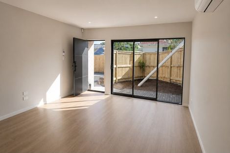 Photo of property in 18 Russell Road, Manurewa, Auckland, 2102