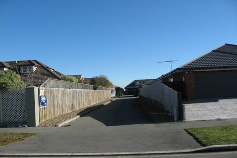 Photo of property in 34 Blue Gum Place, New Brighton, Christchurch, 8083