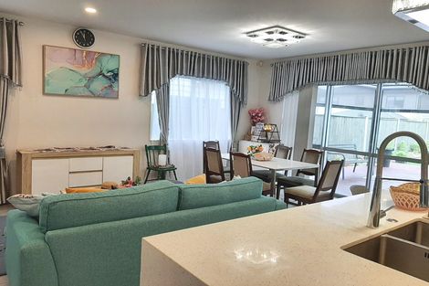 Photo of property in 22 Tinaku Road, Flat Bush, Auckland, 2019