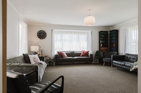 Photo of property in 5 Kauri Place, Pahiatua, 4910