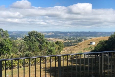 Photo of property in 36 Mcgregor Road, Clevedon, 2582