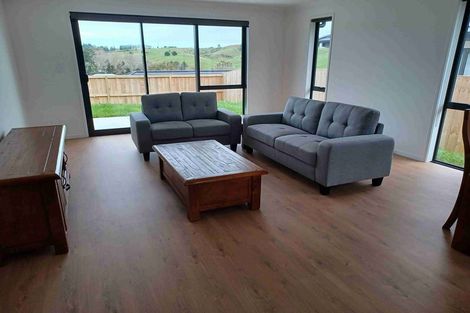 Photo of property in 14 Paul Way, Pokeno, 2402