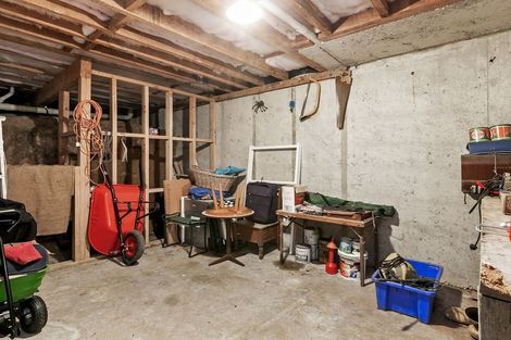 Photo of property in 255 Helensburgh Road, Helensburgh, Dunedin, 9010