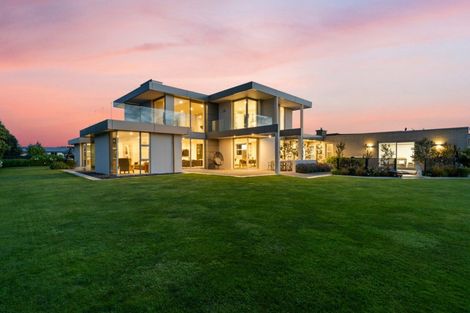 Photo of property in 32 Talboys Drive, Winton, 9720