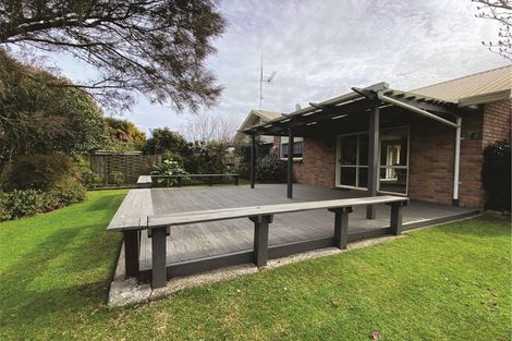 Photo of property in 14 Cashmere Place, Flagstaff, Hamilton, 3210