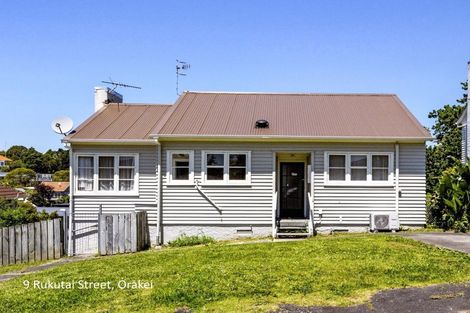 Photo of property in 9 Rukutai Street, Orakei, Auckland, 1071