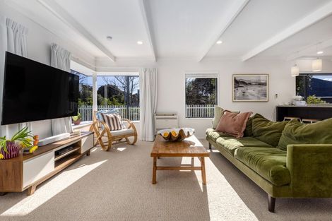 Photo of property in 300 Rosetta Road, Raumati Beach, Paraparaumu, 5032