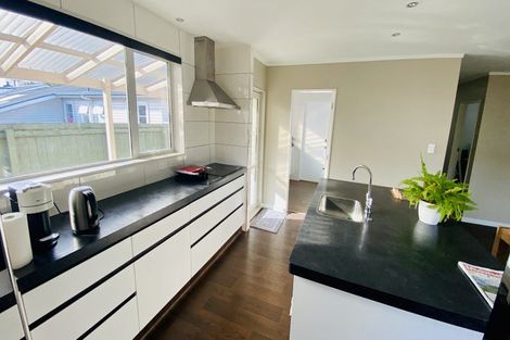 Photo of property in 41 Brandon Street, Featherston, 5710