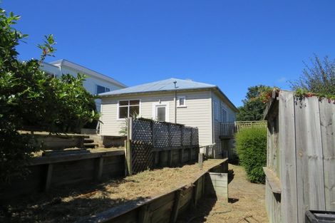Photo of property in 74 Havelock Street, Kenmure, Dunedin, 9011