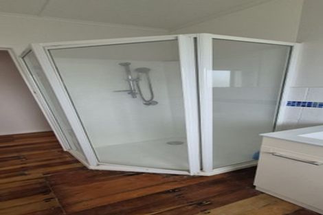 Photo of property in 3 Owens Road, Waiuku, 2123