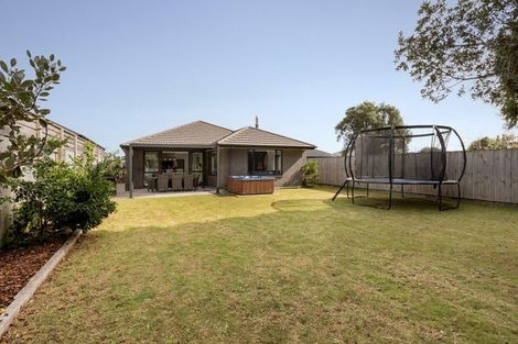 Photo of property in 15 Clover Lane, Pyes Pa, Tauranga, 3112
