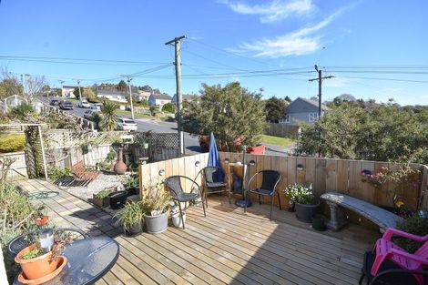 Photo of property in 2 Edinburgh Street, Green Island, Dunedin, 9018