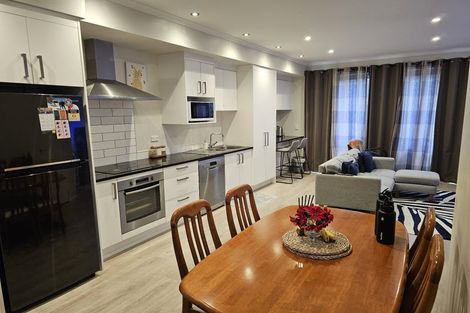 Photo of property in 9 Vincent Lane, Hobsonville, Auckland, 0616